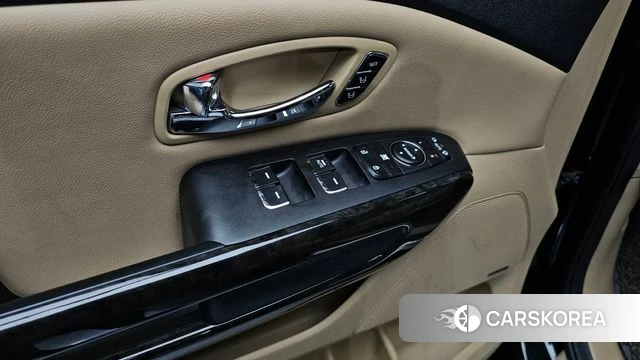 Kia The New Carnival id 4873423 из Кореи 9