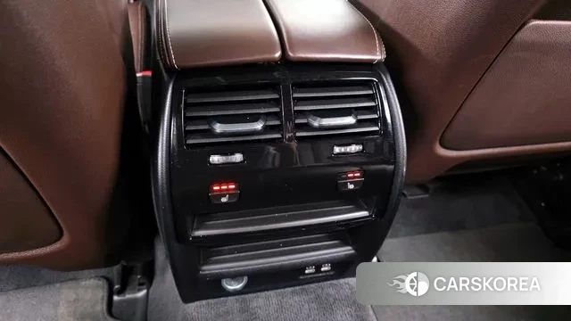 BMW 5 Series (G30) id 3401601 из Кореи 9