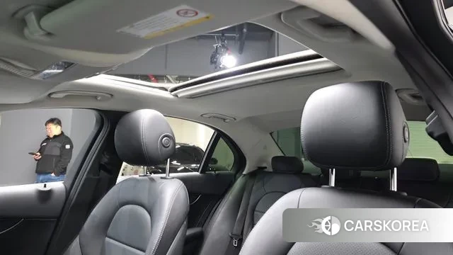 Mercedes-Benz C-Class W205 id 3656608 из Кореи 9