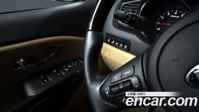 Kia The New Carnival id 2952023 из Кореи 9