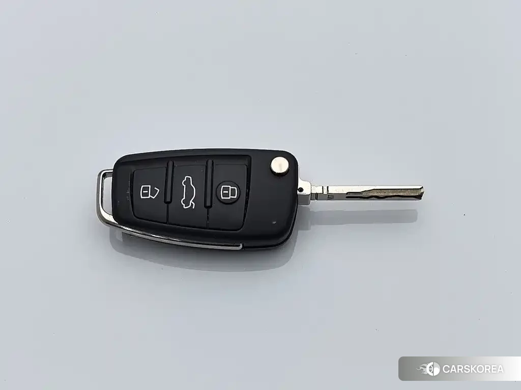 Audi Q3 id 4629547 из Китая 9
