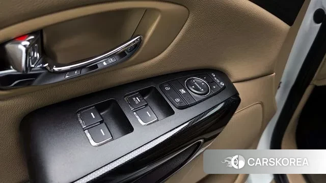 Kia The New Carnival id 3672376 из Кореи 9