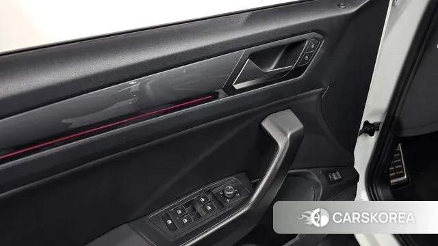 Volkswagen T-Roc id 3545841 из Кореи 9