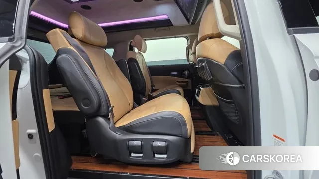 Kia Carnival 4th generation id 3280685 из Кореи 9