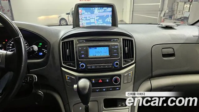 Hyundai The New Grand Starex id 2488474 из Кореи 9