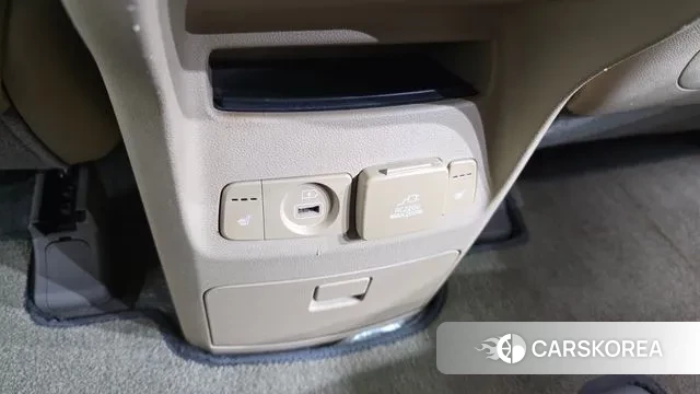 Kia All New Carnival id 3641786 из Кореи 9