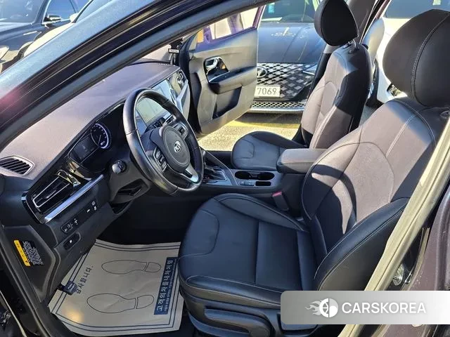 Kia The New Niro id 3535791 из Кореи 9