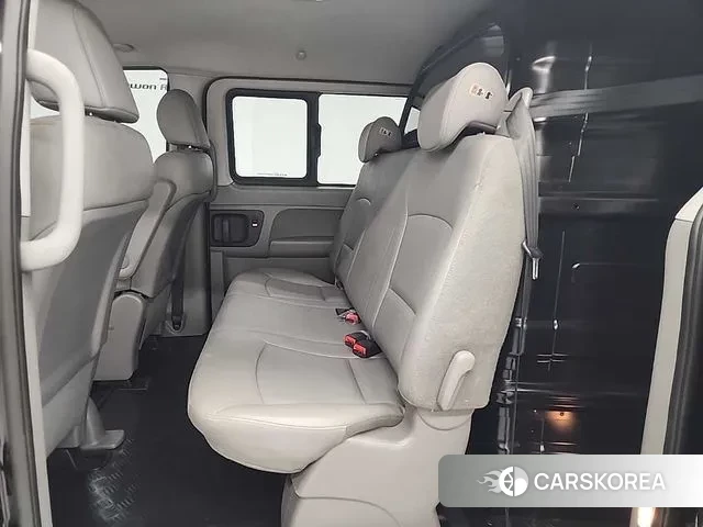 Hyundai The New Grand Starex id 3736847 из Кореи 9