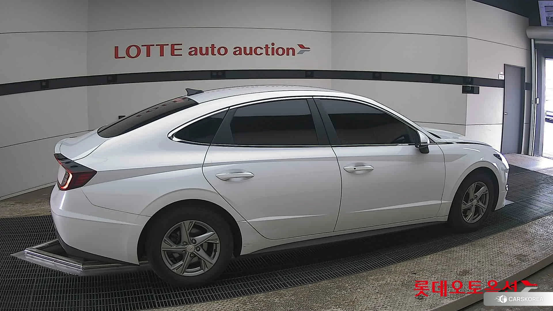 Hyundai Sonata id 3875698 из Кореи 9