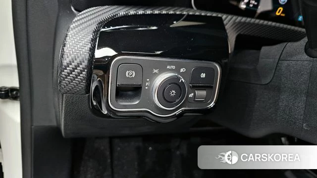 Mercedes-Benz A-Class W177 id 3834263 из Кореи 9