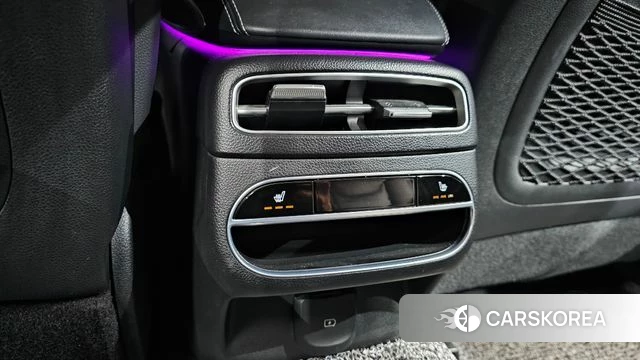 Genesis GV70 id 4232000 из Кореи 9