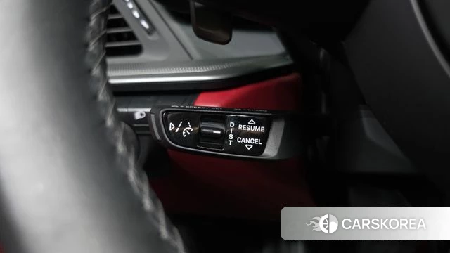 Porsche 911(992) id 4676477 из Кореи 9