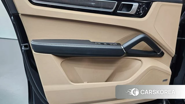 Porsche Cayenne (PO536) id 4632983 из Кореи 9