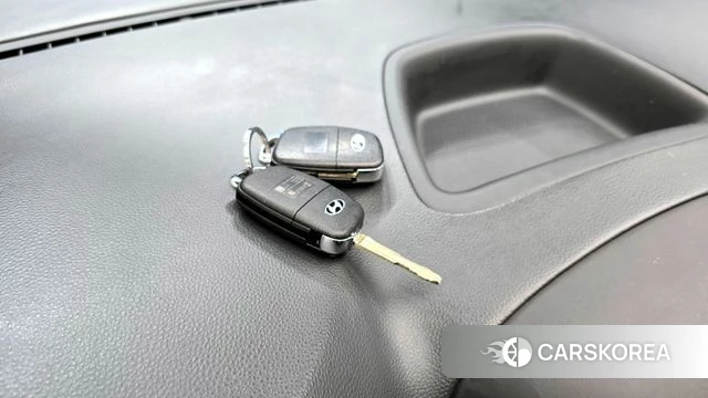 Hyundai The New Grand Starex id 4019377 из Кореи 9