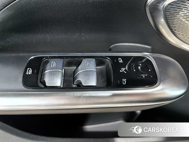 Mercedes-Benz Class C id 4329140 из Китая 9