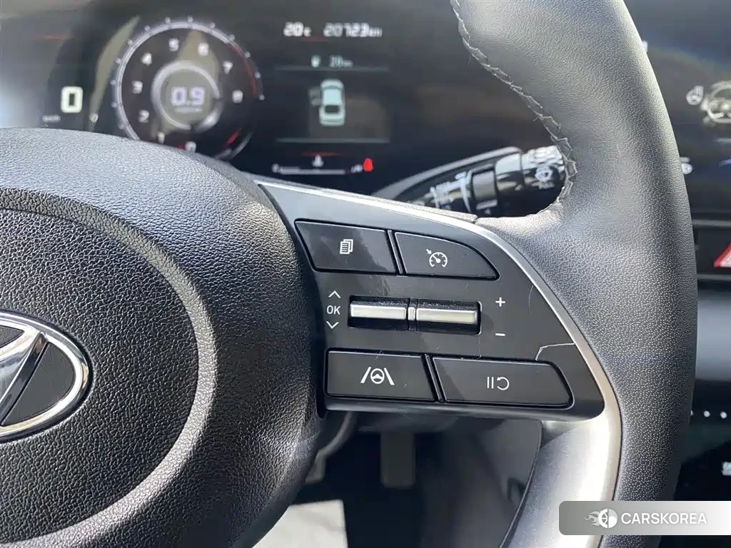 Hyundai Elantra id 4545985 из Китая 9