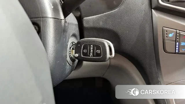 Hyundai The New Grand Starex id 3039017 из Кореи 9