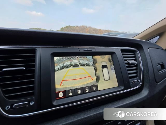 Kia The New Carnival id 4420604 из Кореи 9
