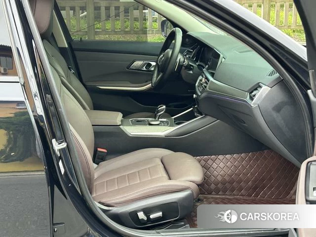 BMW 3 series id 4238203 из Китая 9