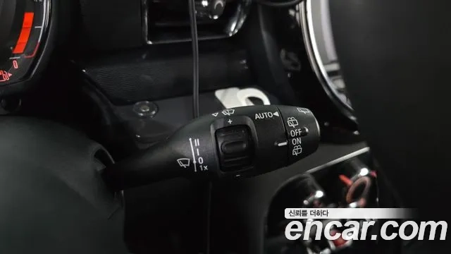 Mini Cooper D Clubman id 2864919 из Кореи 9