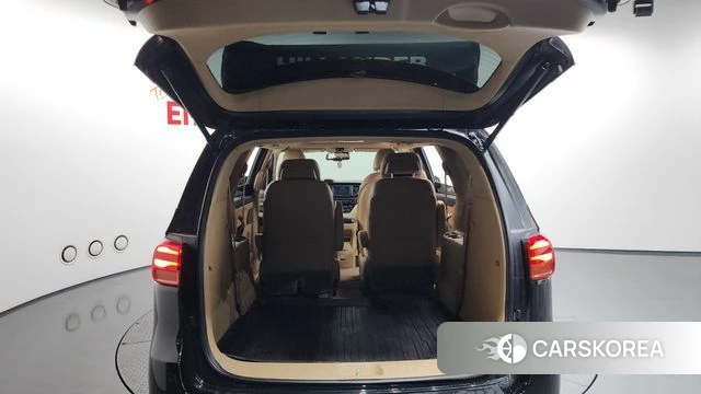 Kia The New Carnival id 4605356 из Кореи 9