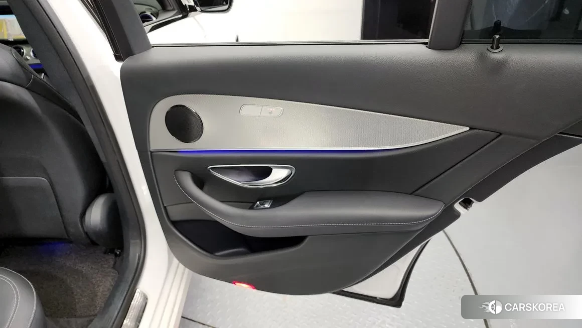 Mercedes-Benz E-Class W213 id 1878962 из Кореи 9