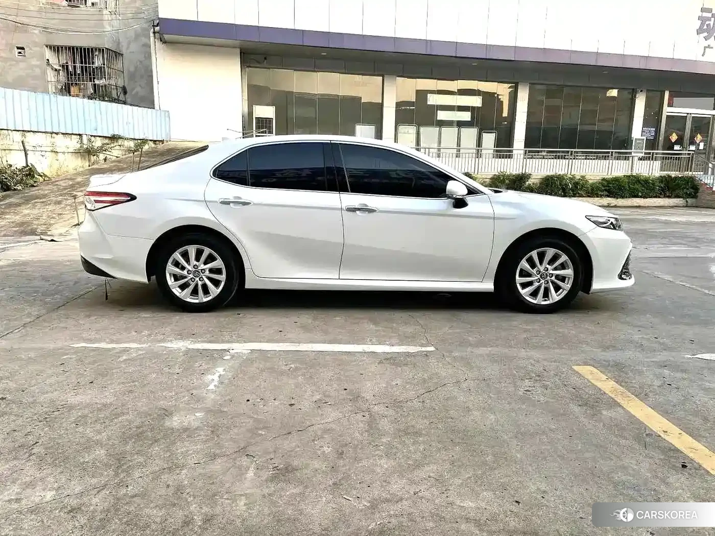 Toyota Camry id 4606997 из Китая 9