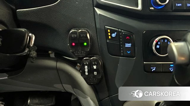 Hyundai The New Grand Starex id 3894194 из Кореи 9