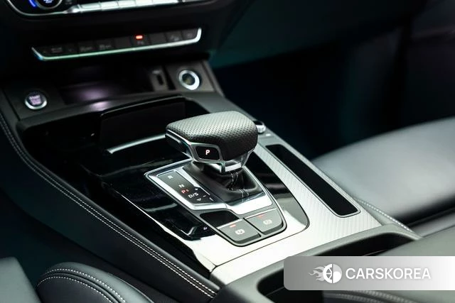 Audi Q5L id 4260813 из Китая 9