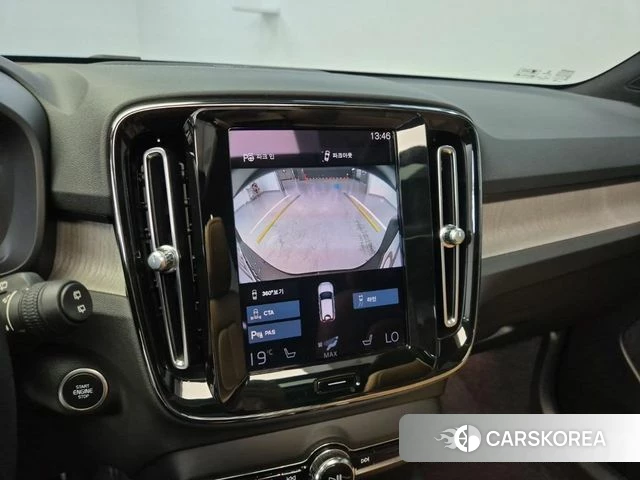 Volvo XC40 id 4580743 из Кореи 9