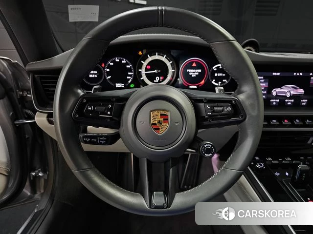 Porsche 911(992) id 4676787 из Кореи 9