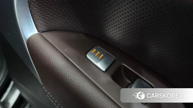 Genesis The New G70 id 3788565 из Кореи 9