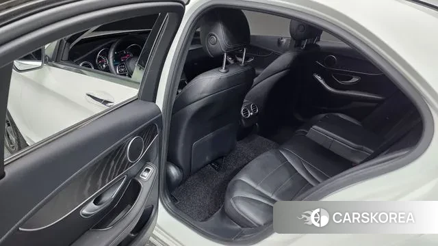 Mercedes-Benz C-Class W205 id 3139593 из Кореи 9