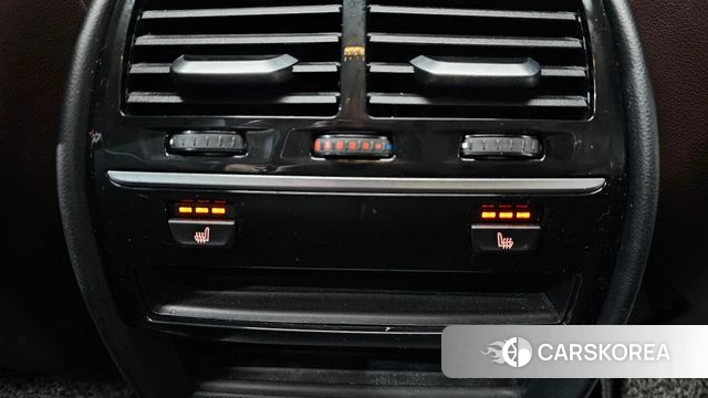 BMW 5 Series (G30) id 3808276 из Кореи 9