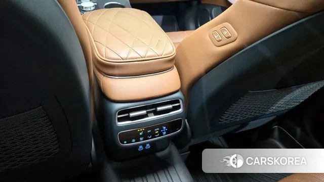 Genesis GV70 id 3502399 из Кореи 9