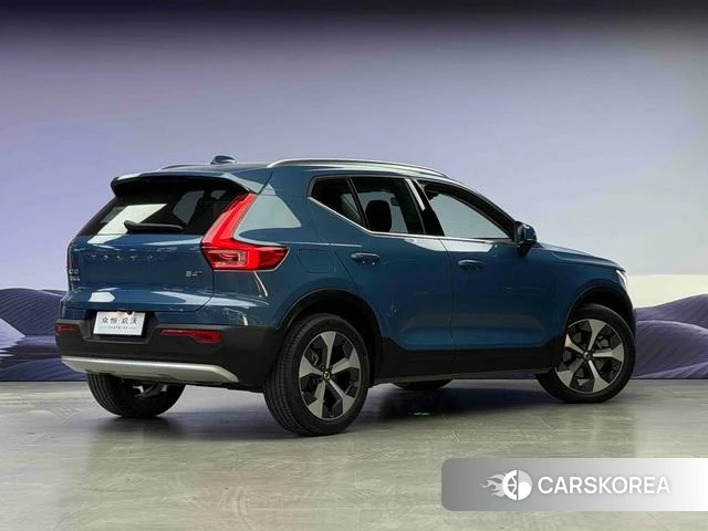 Volvo XC40 id 4238243 из Китая 9