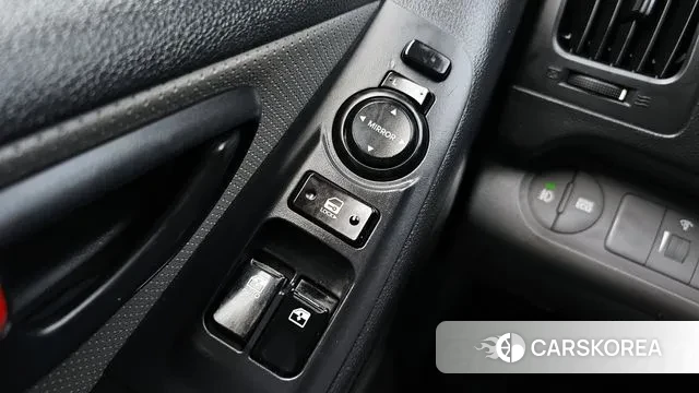 Hyundai The New Grand Starex id 3460279 из Кореи 9