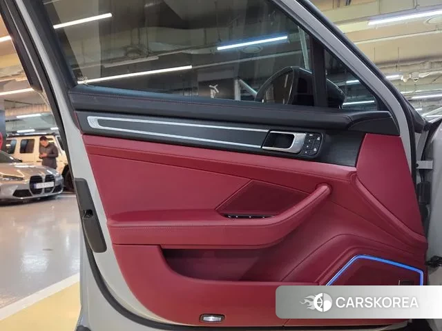 Porsche Panamera (971) id 3555420 из Кореи 9