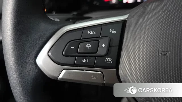 Volkswagen Golf 8th Generation id 3294270 из Кореи 9