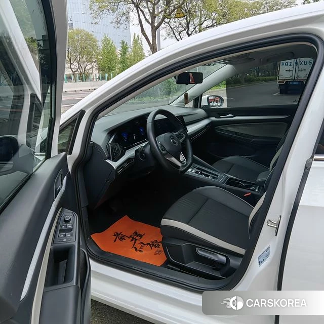 Volkswagen Golf id 4255881 из Китая 9