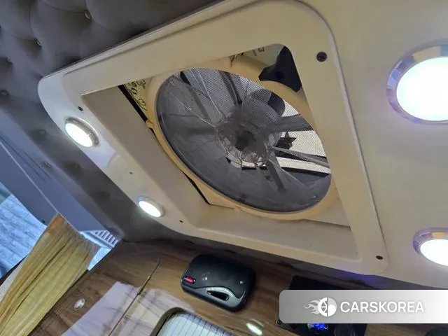 Hyundai The New Grand Starex id 3018409 из Кореи 9