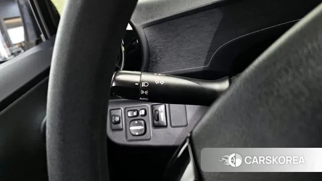 Toyota Prius C id 3494635 из Кореи 9