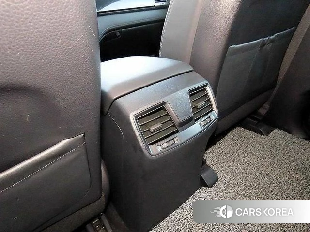 Ssangyong The New Rexton Sports Cannes id 4309648 из Кореи 9
