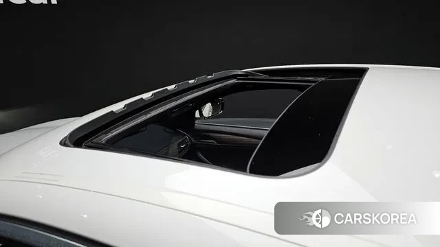 BMW 5 Series (G30) id 3024765 из Кореи 9