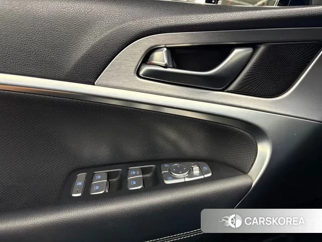 Genesis G70 id 3587696 из Кореи 9