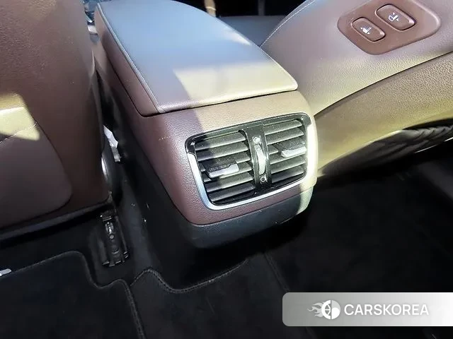 Hyundai Grandeur IG id 3423556 из Кореи 9