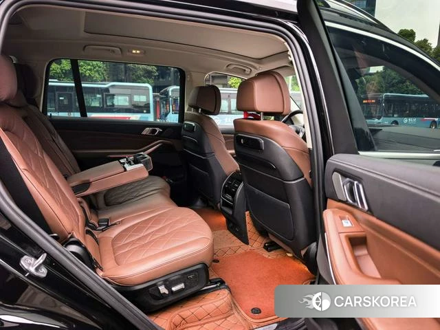 BMW X7 id 4271564 из Китая 9