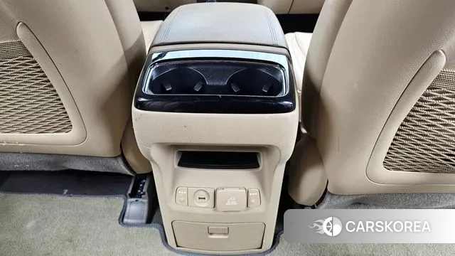 Kia The New Carnival id 3171330 из Кореи 9