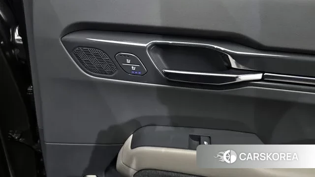 Kia EV9 id 2383815 из Кореи 9