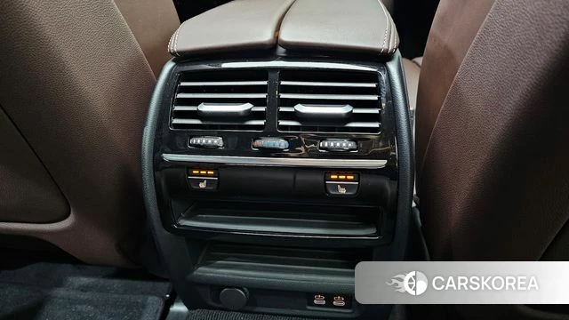 BMW 5 Series (G30) id 4519905 из Кореи 9